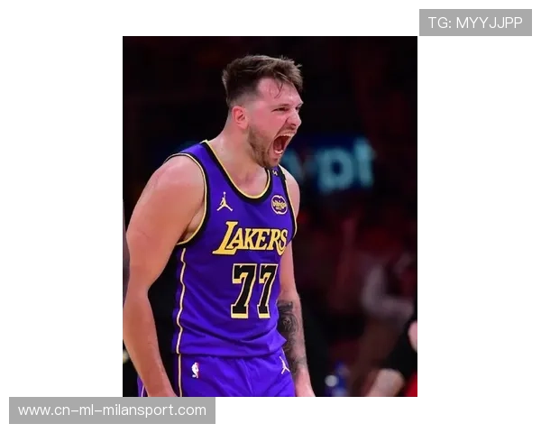 东契奇带伤苦战，球队需外线火力支援